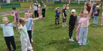 Праздник, посвященный Дню защиты детей прошел в нашем учреждении. С песнями, танцами и играми дети встретили начало лета.
